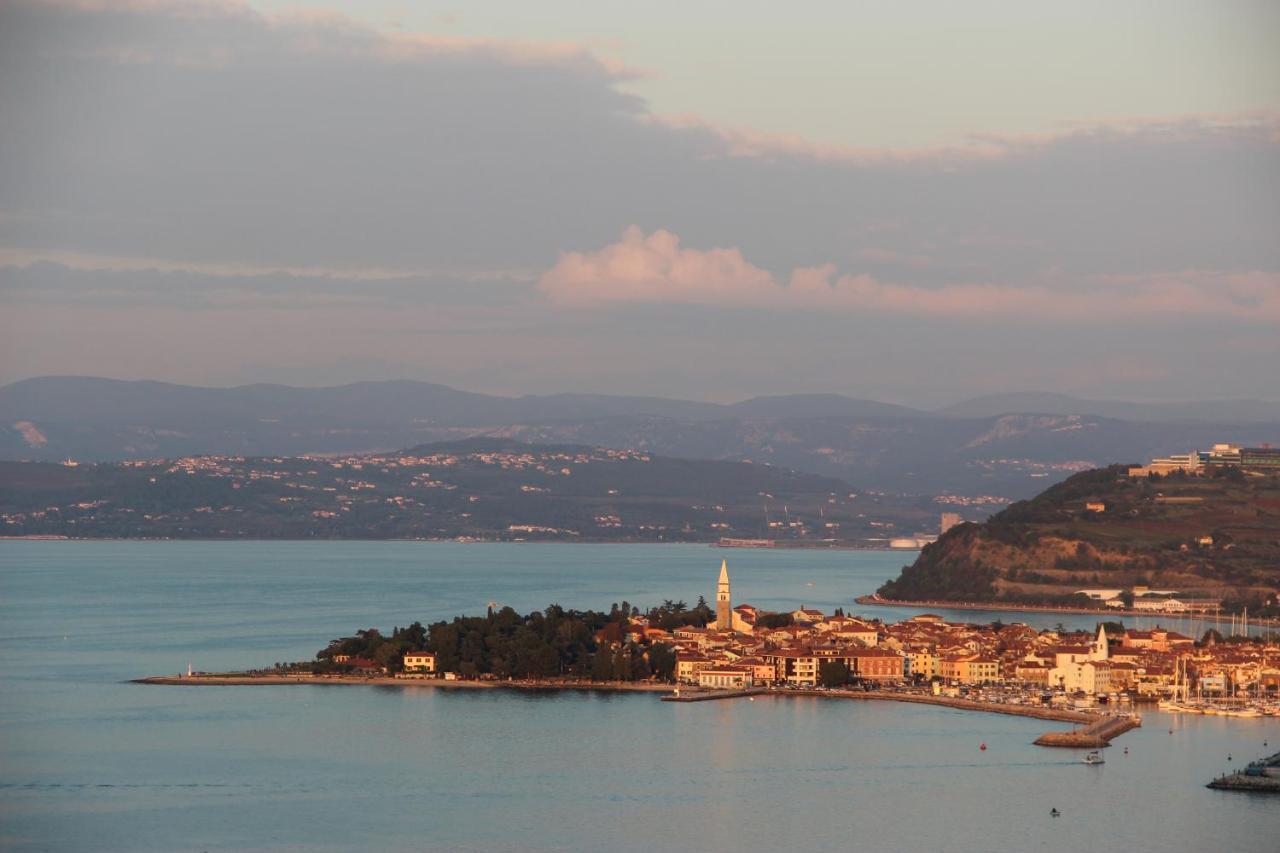 Lighthouse.Izola Daire Dış mekan fotoğraf